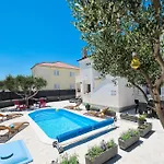 Feliks * Ljubac (Zadar)